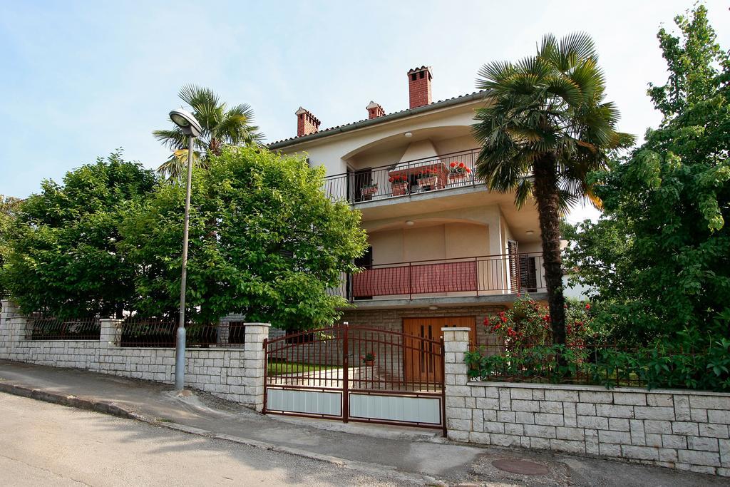 Apartment Ines Пореч Экстерьер фото